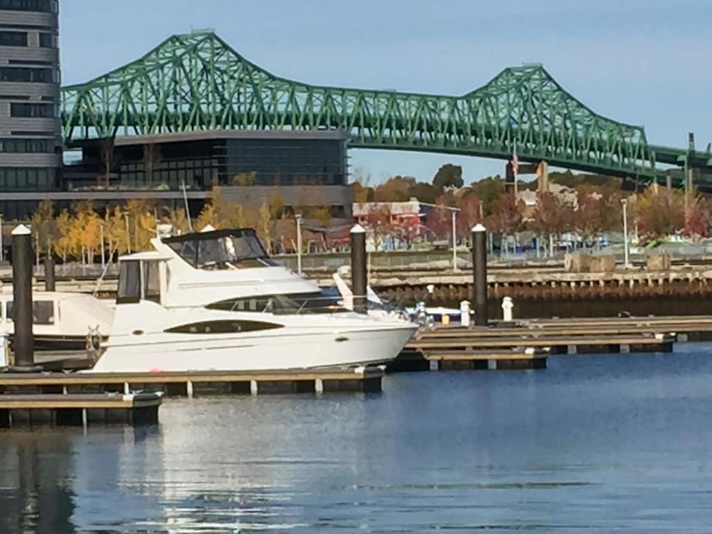 Sea Pearl Boston Yacht酒店 外观 照片