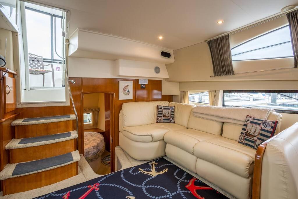 Sea Pearl Boston Yacht酒店 外观 照片